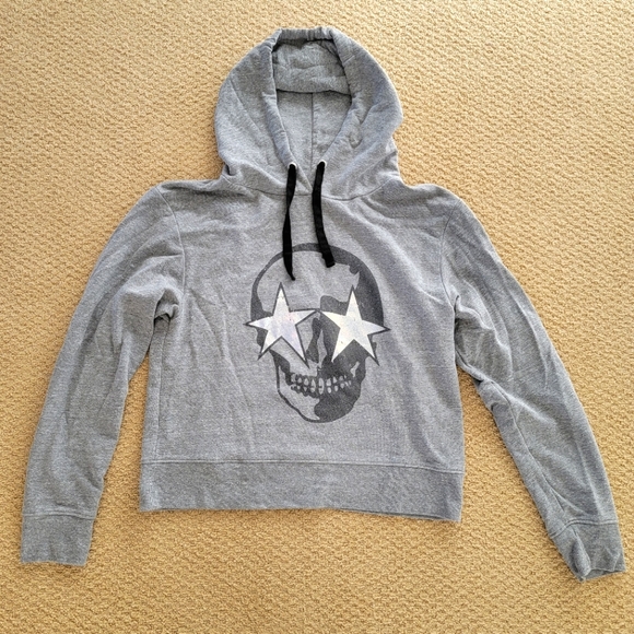 CHRLDR Skull Crop Sweatshirt Hoodie Size Medium - Picture 2 of 9